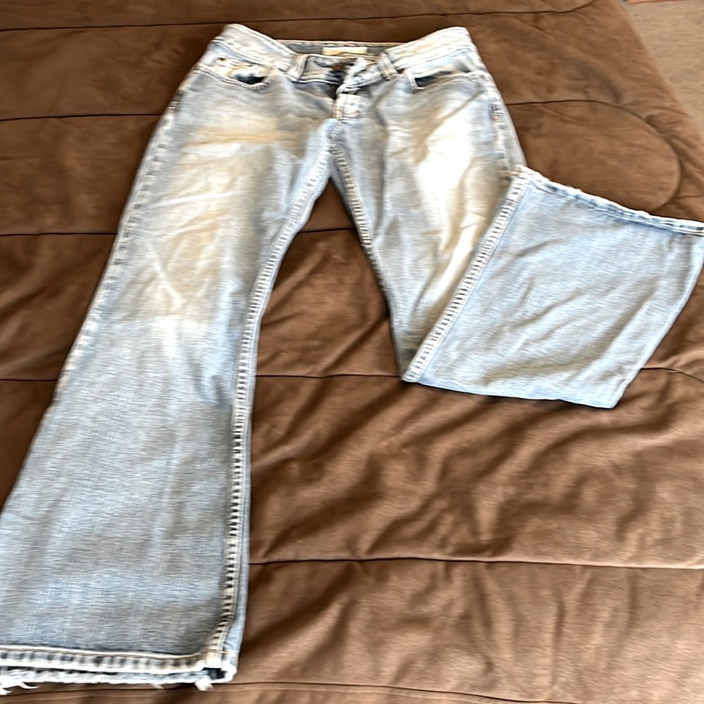 BKE wide leg denim. Size 29x31 1/2